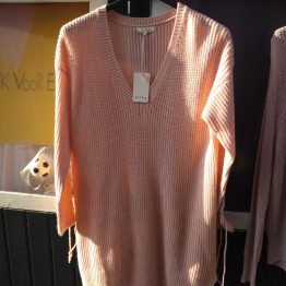 Trui Kilky in het rosé