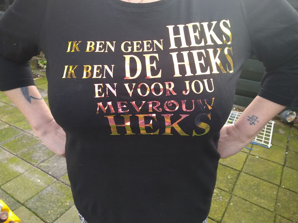 T-Shirt ik ben geen heks