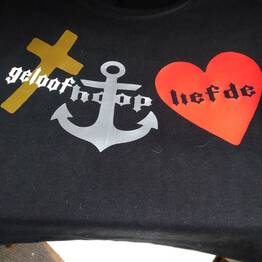 T-Shirt geloof hoop liefde.