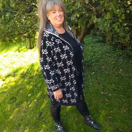 lange vest met capuchon lange vest met capuchon